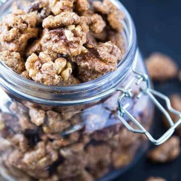 Sweet and Spicy Walnuts - Easy candied walnuts that are so sweet, spicy and savory!