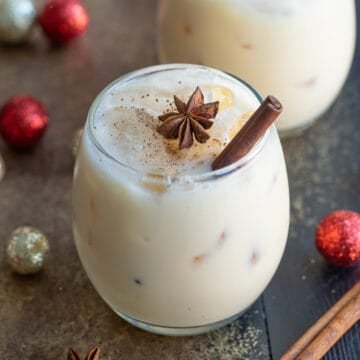 Front close up view of an eggnog white Russian cocktail.